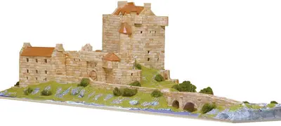 Model ceramiczny - Zamek Eilean Donan, Loch Duich - Szkocja, w.XIV