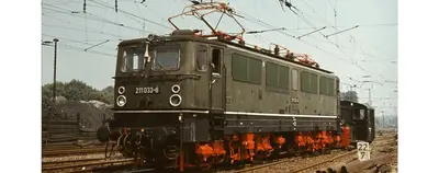 Elektrowóz E11-033