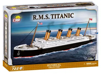 RMS Titanic 1:450