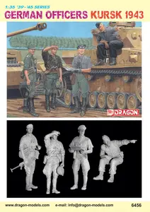 Niemieccy oficerowie, Kursk 1943