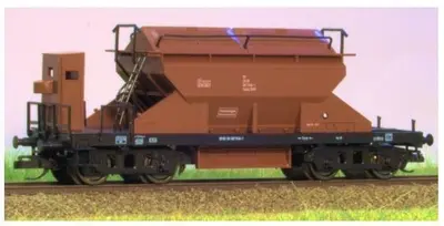 Wagon samowyładowczy typ Ktmmvs 69 z budką hamulcową