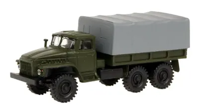 Ciężarówka URAL 375 plandeka