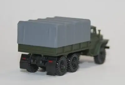 URAL 375 skrzynia z plandeką zamkniętą