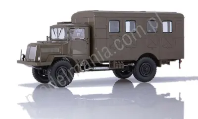 Furgon drużynowy Tatra-128