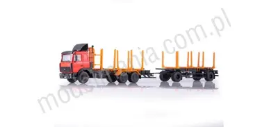 Ciągnik MAZ-6303 z przyczepą MAZ-83781