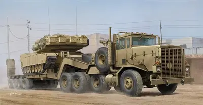 Amerykański ciągnik M911 C-HET z lawetą m747
