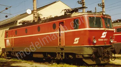 Lokomotywa elektryczna Rh 1044 ÖBB, Ep.IV, krwistopomarańczowa