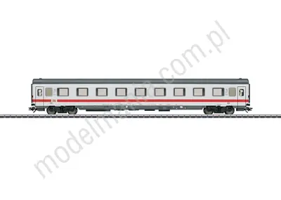 Wagon przedziałowy Avmz 108,1