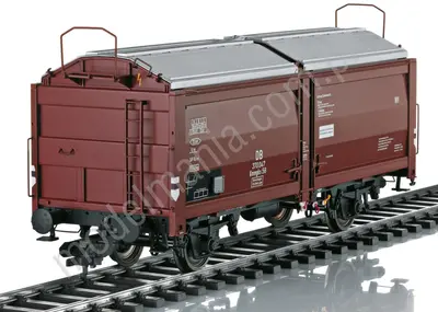 Wagon towarowy kryty