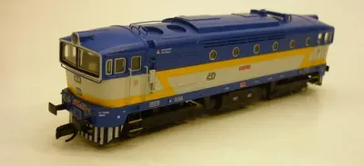 Spalinowóz 754,019