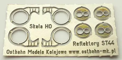 Ramki reflektorów z wkładami zez do ST44