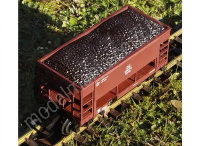 Ładunek szutru do wagonu l=210mm