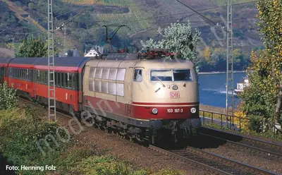Elektrowóz BR 103 z dźwiękiem