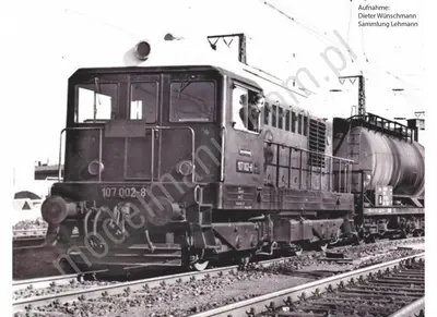 Spalinowóz BR 107 DCC