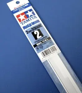 Plastikowy pręt 2mm kwadrat