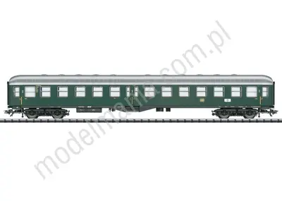 Wagon osobowy B4ym(b)-51 kl. 2